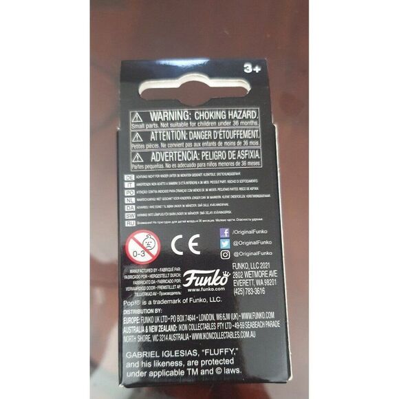 Gabriel "fluffy" Iglesias pocket pop keychain, vinyl figure keychain - Picture 5 of 7